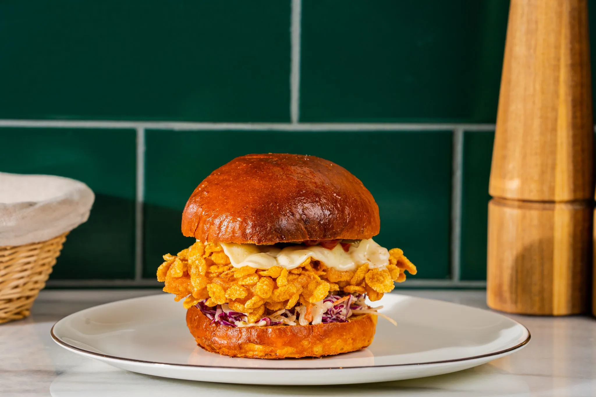 rooster burger omleta ham and cheese