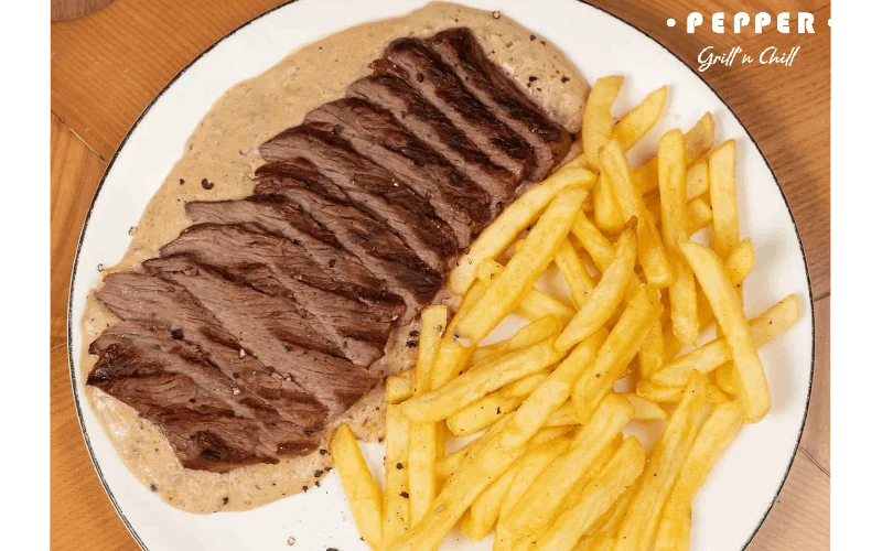Un motiv (sau mai multe) să vii la Pepper pentru meniul Steak & Grill. Rafinament și gust pe bune